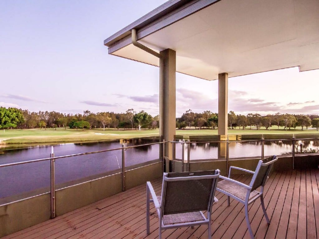 Balcony on lake at Golf Course Lakelands